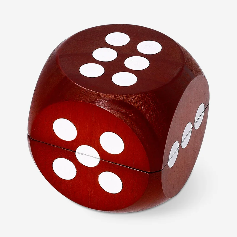 Set of wooden dice - 5 pcs