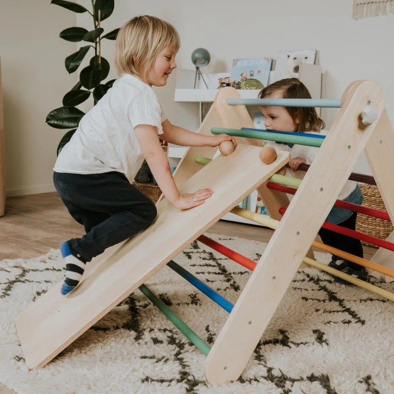 Ramp till leg&go Pikler Triangel och Ribbstol - Regnbåge