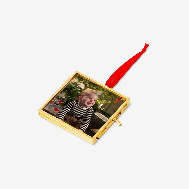 DIY metal picture frame ornament