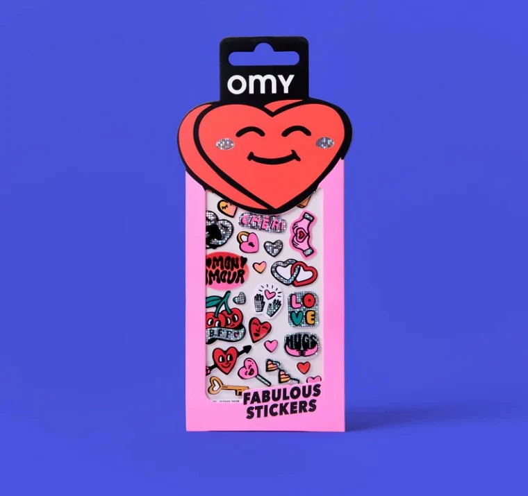 Omy klistermærker, Love