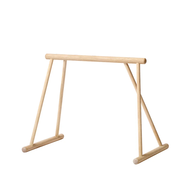 Oliver Furniture Wood Baby gym, Aktivitetsstativ i trä - Ek