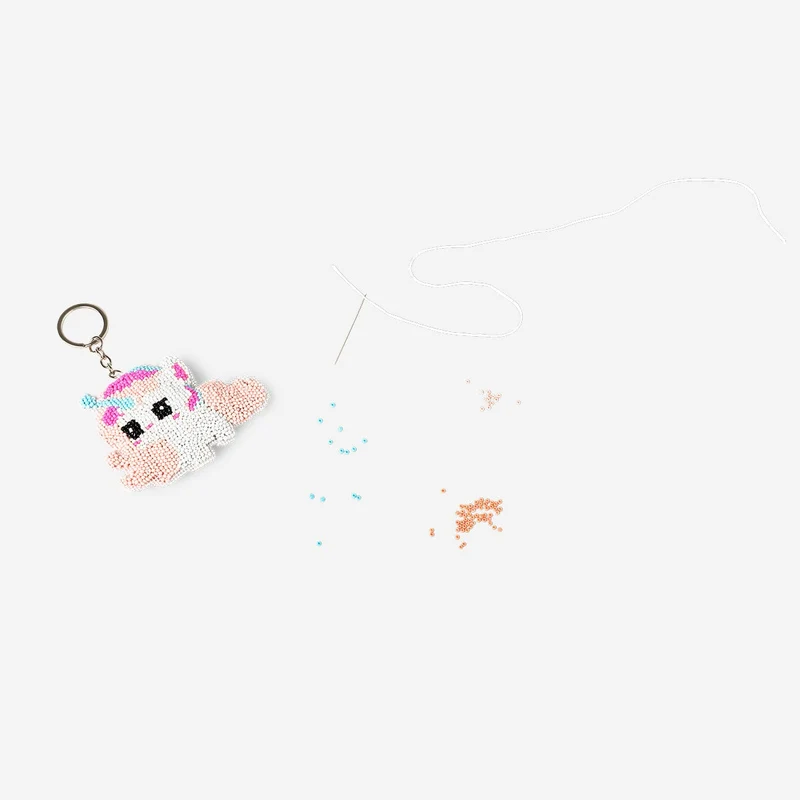 DIY beaded unicorn keyring