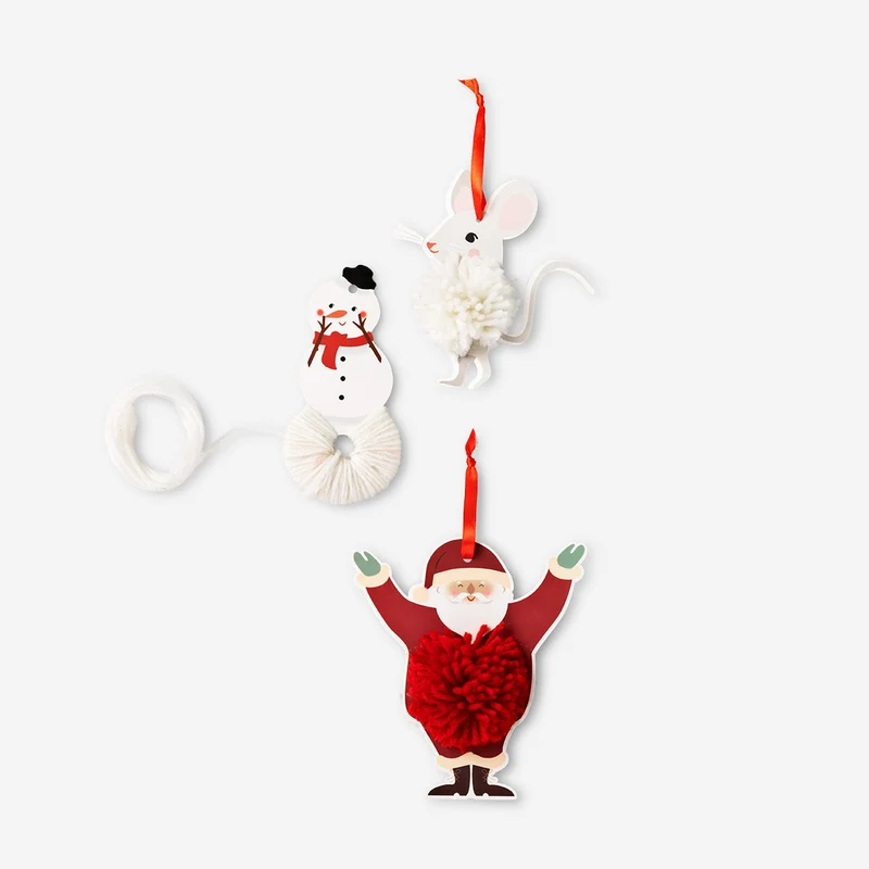 DIY pom pom Christmas ornaments - 3 pcs
