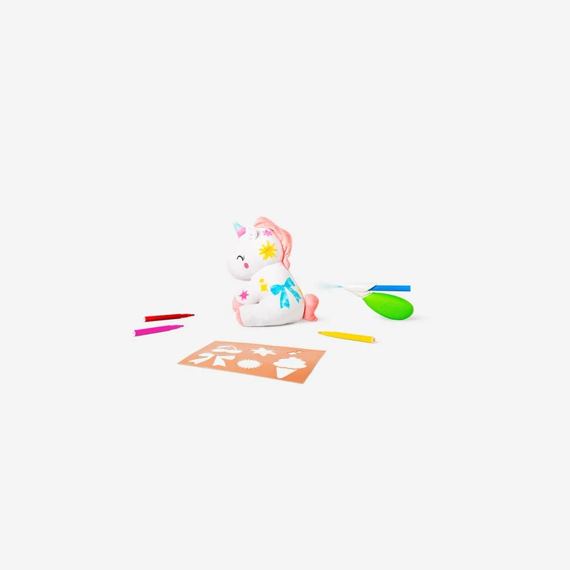 DIY plush unicorn with spray pens