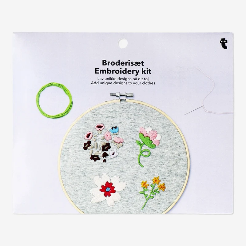 Mini embroidery kit