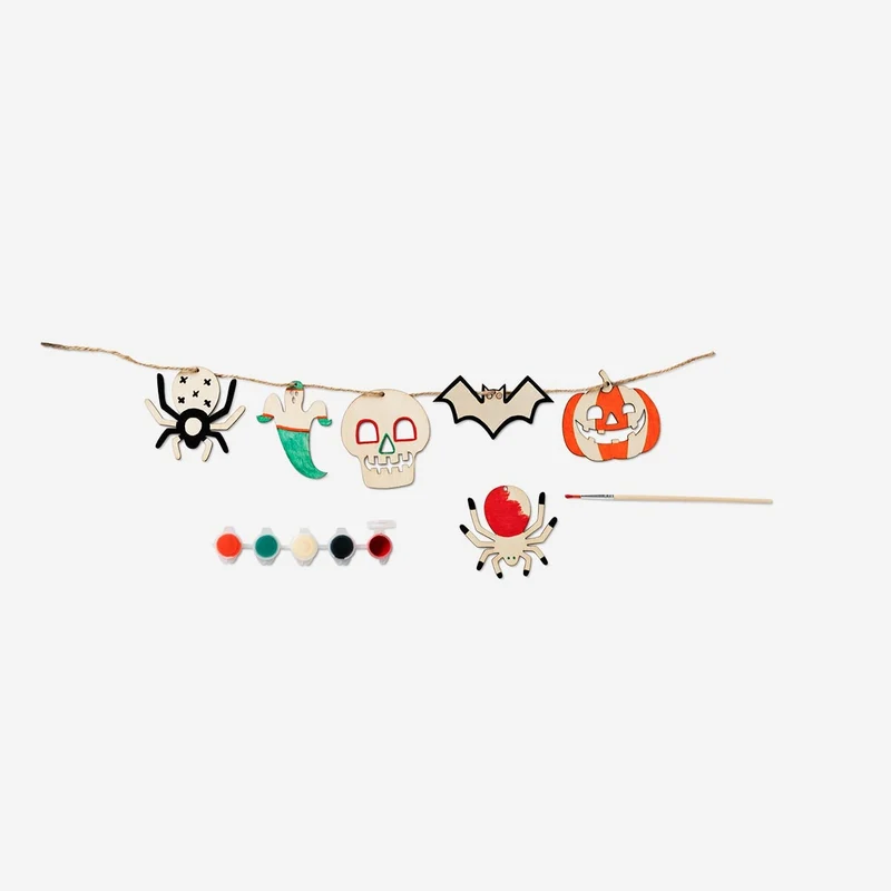 DIY Halloween garland