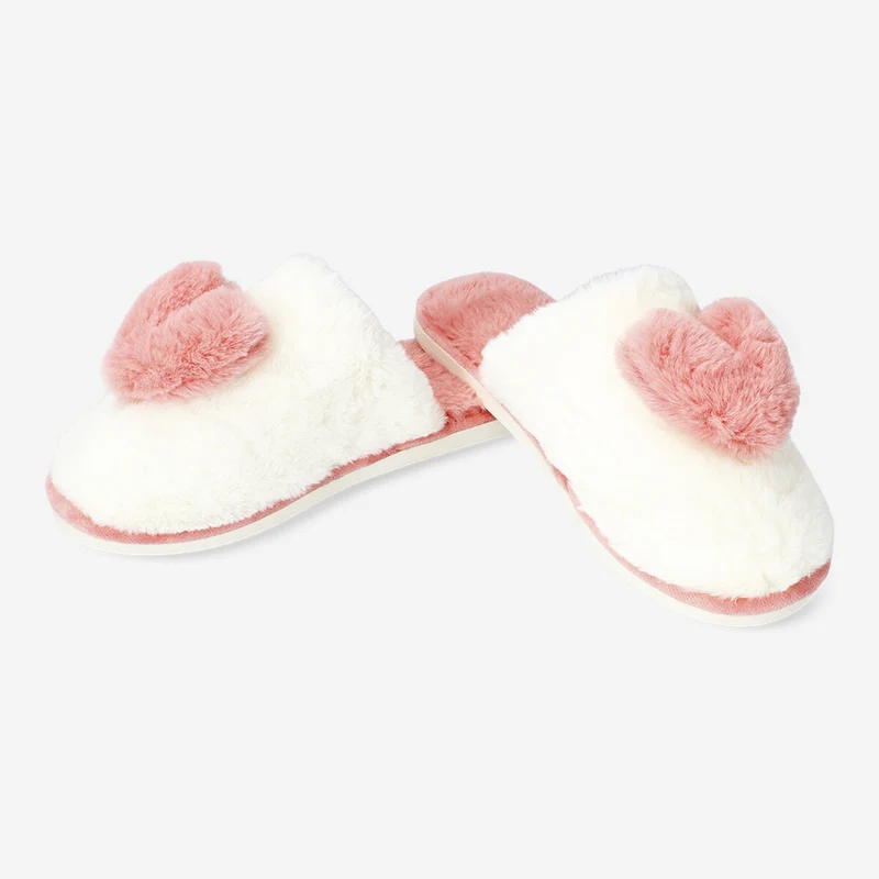 Heart slippers CL
