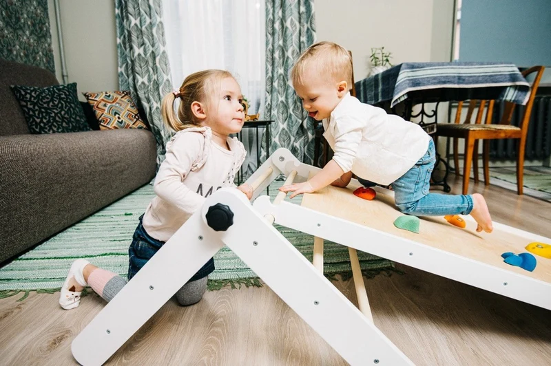 Pikler-triangeln med 2 sektioner