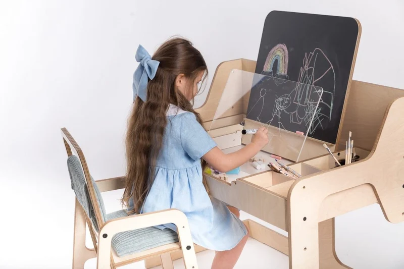 Luula multisensoriskt aktivitetsbord – justerbart 2–10 år